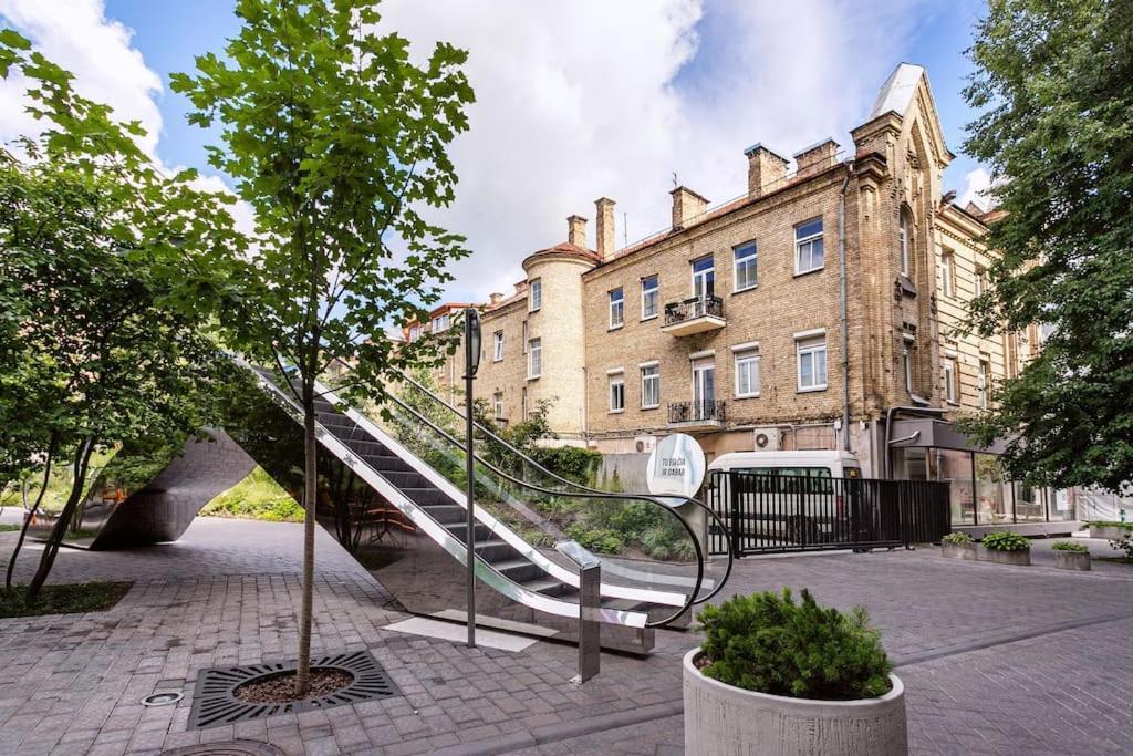 Luxury Apartment In Gediminas Avenue With Terrace فيلنيوس المظهر الخارجي الصورة